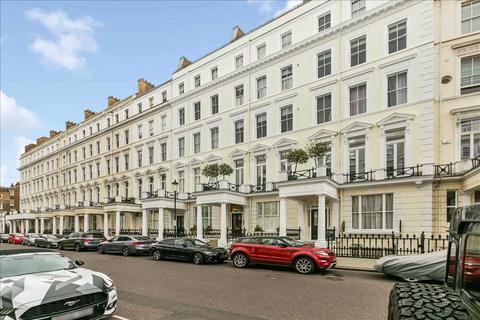 2 bedroom apartment to rent, Lexham Gardens, Kensington W8