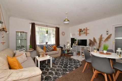 3 Waldronhyrst, South Croydon, CR2 6NZ