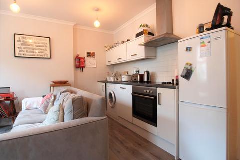 1 bedroom flat to rent, Chapel Market, Islington, N1