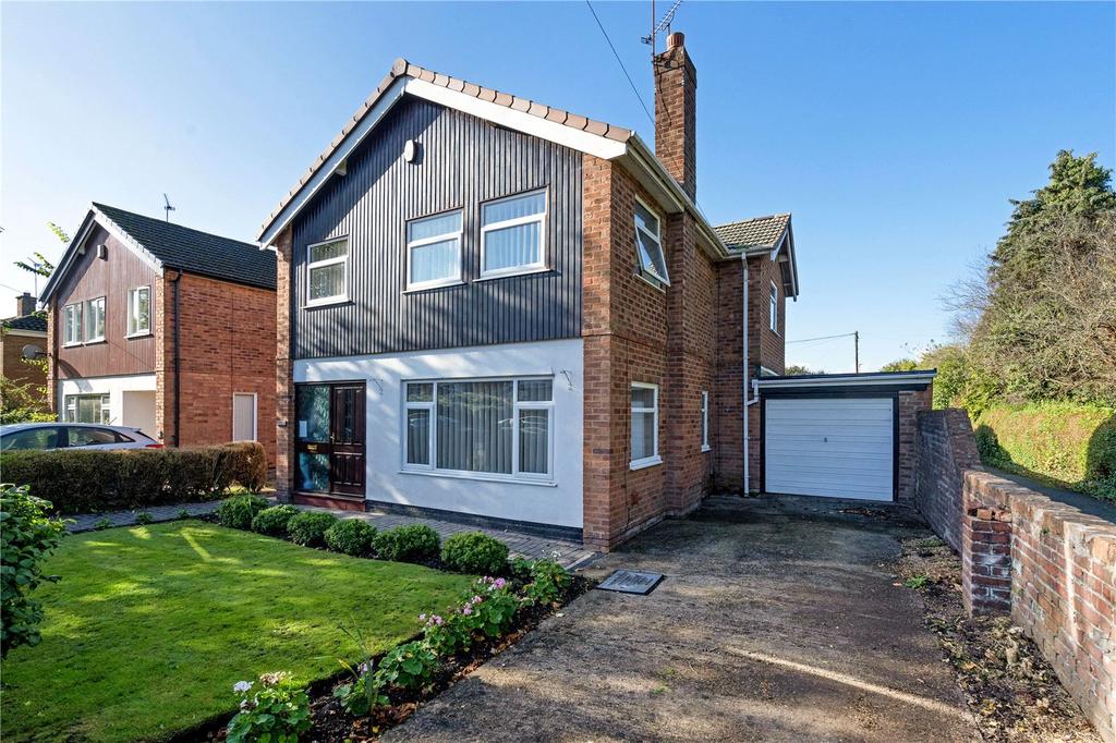 Selkirk Drive, Chester, Cheshire, CH4 3 bed detached house for sale £
