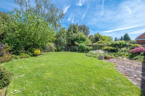 4 bedroom detached house for sale - Willingale Way, Thorpe Bay, SS1