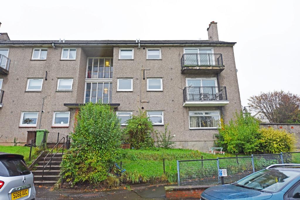 Valeview Terrace, Dumbarton, West... 2 bed flat £550 pcm (£127 pw)