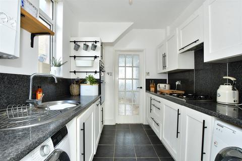 3 bedroom semi-detached house for sale - Laleham Road, Margate, Kent