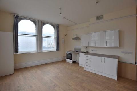 2 bedroom apartment to rent, 32 Clarence Street, Gloucester, GL1