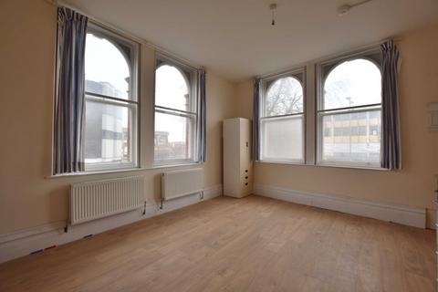 2 bedroom apartment to rent, 32 Clarence Street, Gloucester, GL1