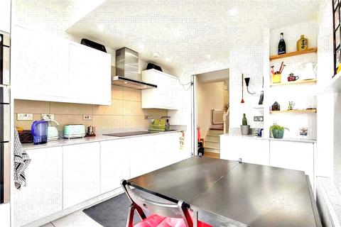 3 bedroom apartment for sale - Rathcoole Avenue, London, N8