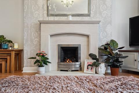1 Coruisk Drive, Clarkston, Glasgow, G76 7NG