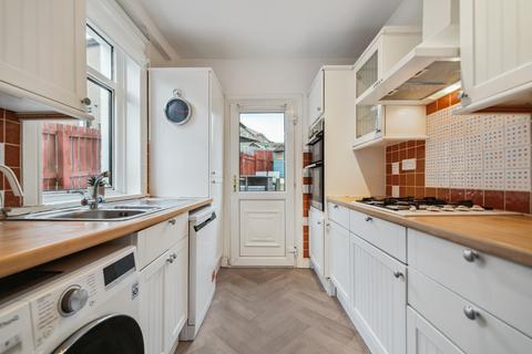 1 Coruisk Drive, Clarkston, Glasgow, G76 7NG