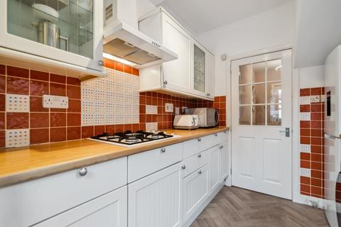 1 Coruisk Drive, Clarkston, Glasgow, G76 7NG