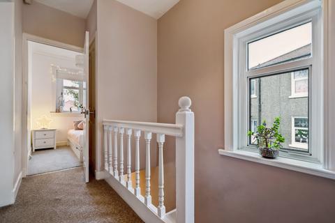1 Coruisk Drive, Clarkston, Glasgow, G76 7NG