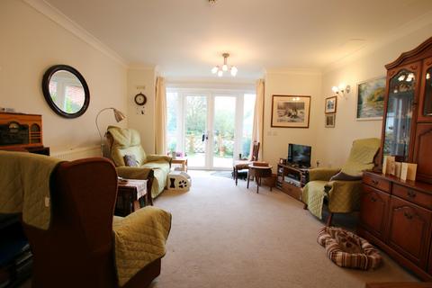 2 bedroom retirement property for sale, Larmenier Retirement Village, Blackburn