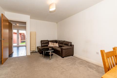 4 Stephen Oake Close, Manchester, M8 8AZ