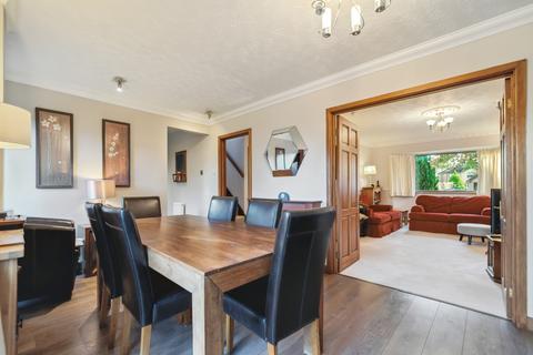 72 Glenorchil View, Auchterarder, PH3 1LU