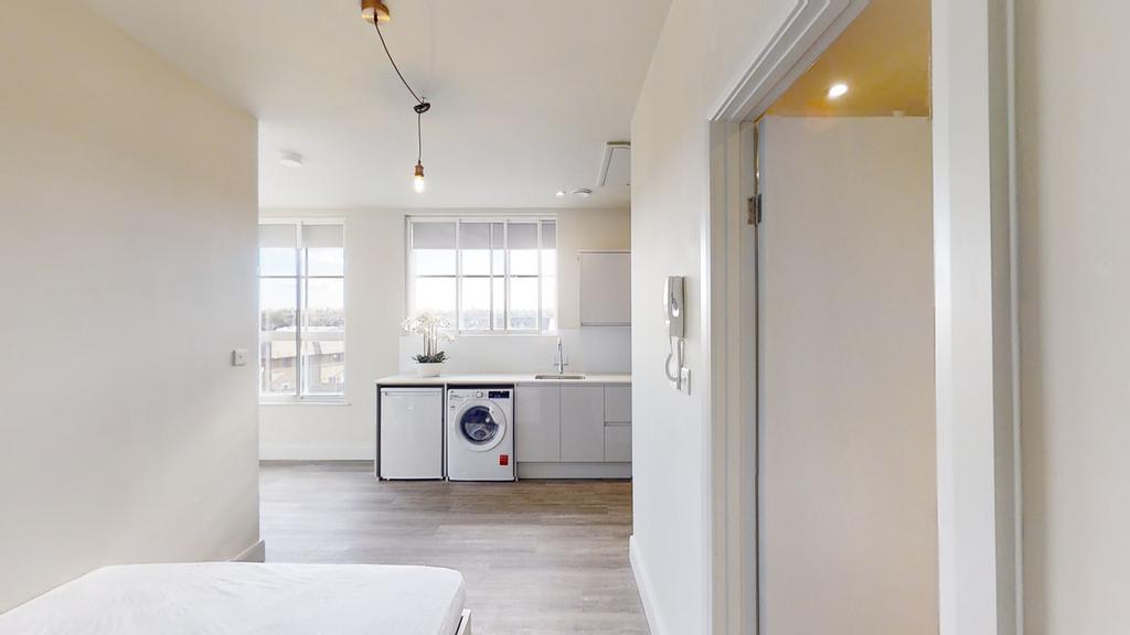 Apartment 6