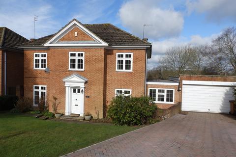 4 bedroom detached house to rent, Great Footway, Langton Green, TN3