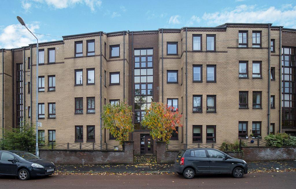 Springburn Road, Glasgow Available Now 2 bed flat for sale £89,995