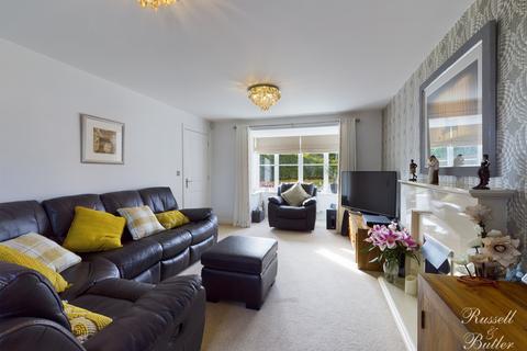 17 Cotton End, Buckingham, MK18 7RJ