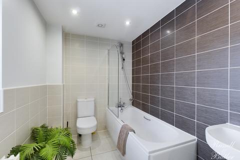 17 Cotton End, Buckingham, MK18 7RJ