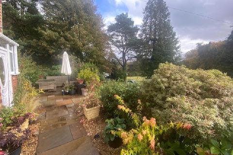 13 Clyngwyn Road, Ystalyfera, Swansea, SA9 2AE