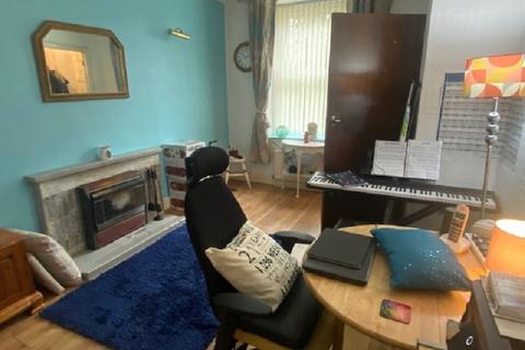 13 Clyngwyn Road, Ystalyfera, Swansea, SA9 2AE
