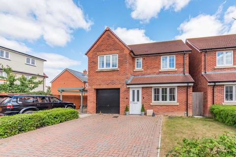 21 Batchelor Way, Downton, Salisbury, SP5 3FN