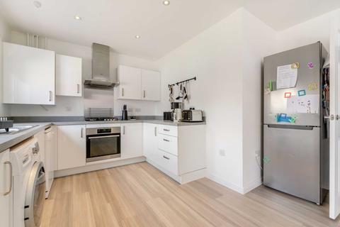 21 Batchelor Way, Downton, Salisbury, SP5 3FN