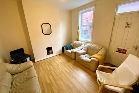 4 bedroom house share to rent, 70 Victoria Street, City Centre