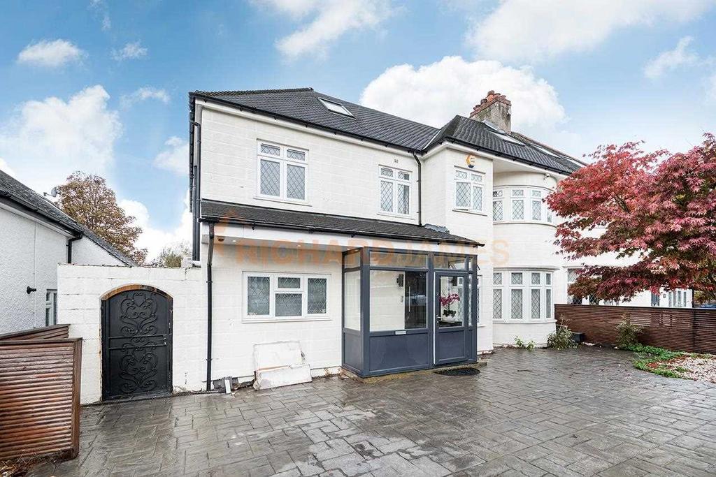 Copthall Gardens, Mill Hill 5 bed semidetached house for sale £1,575,000