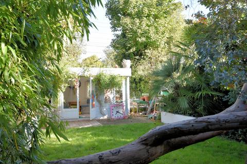 80a Savernake Road, London, NW3 2JR
