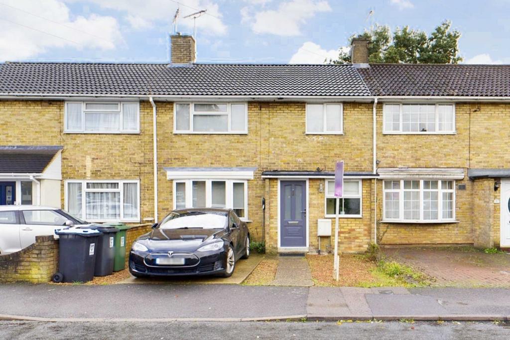 Turners Hill, Hemel Hempstead 3 bed house £425,000