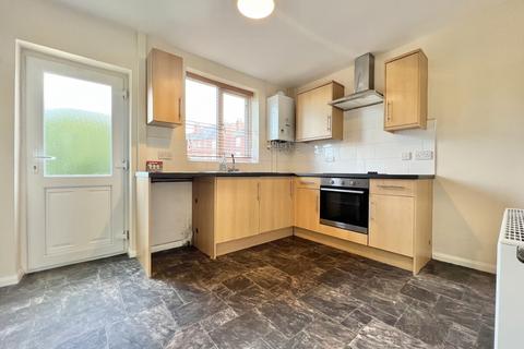 2 bedroom end of terrace house to rent, Altofts Road, Normanton