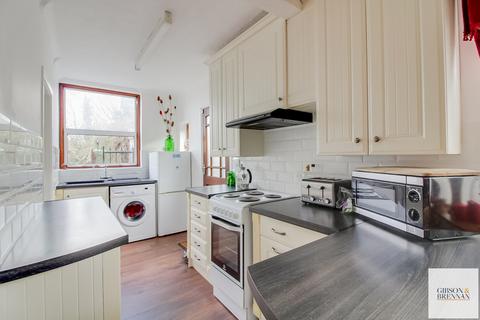 42 Scratton Road, Stanford-le-hope, SS17 0PA