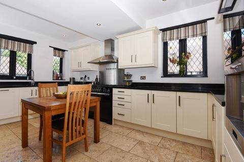 4 bedroom terraced house to rent, Egham,  Surrey,  TW20