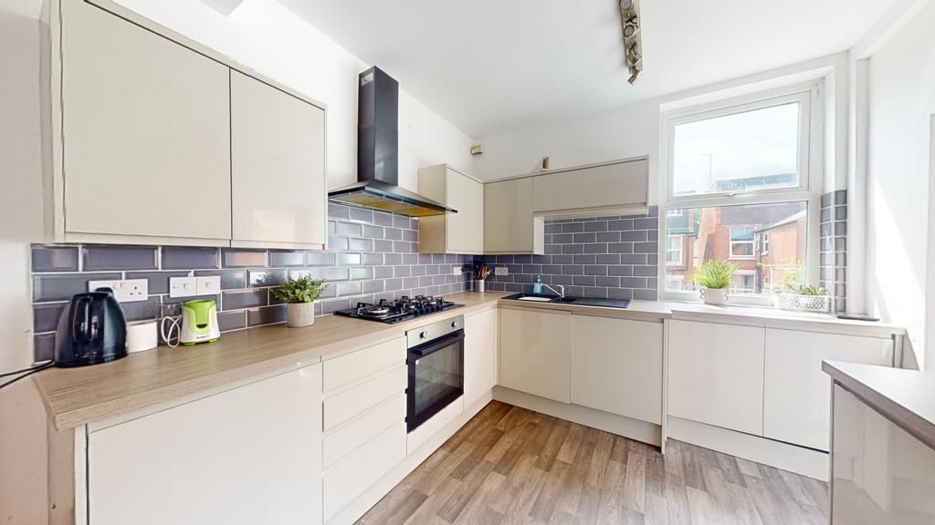 136 Harrington kitch