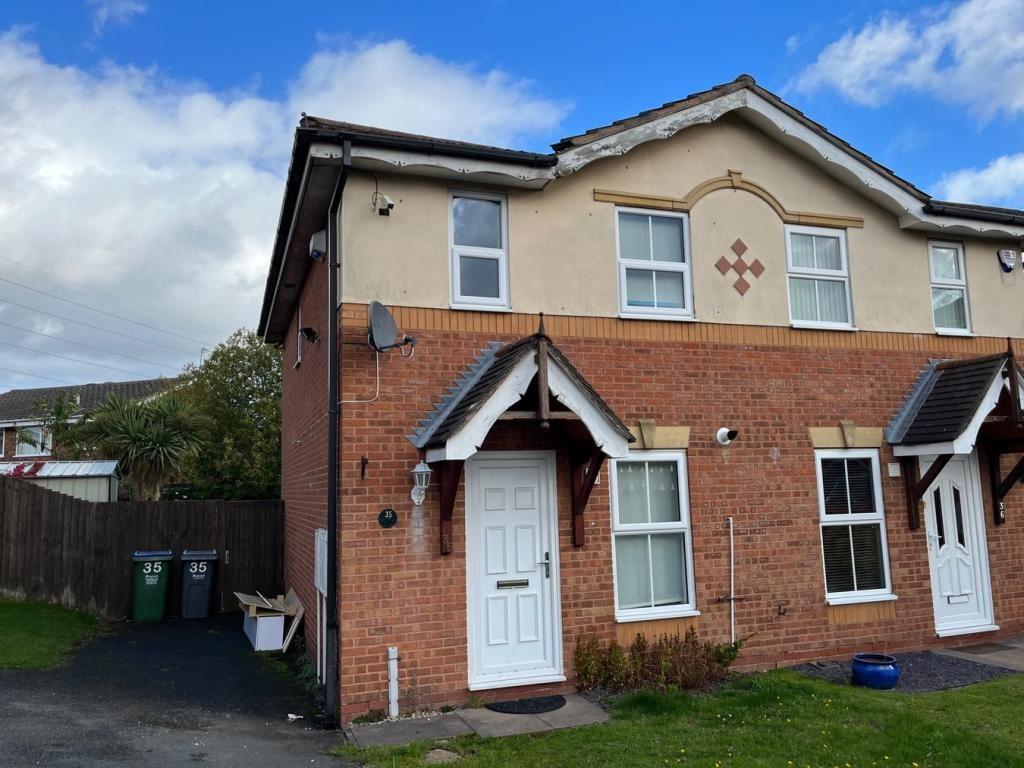 Haywoods Farm, West Bromwich, West... 2 bed semidetached house £110,000
