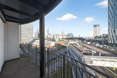 2 bedroom apartment to rent, Jupp Road, London, E15