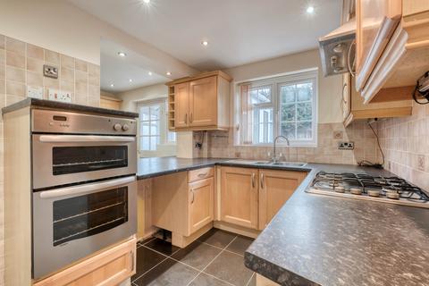 26 Oswestry Close, Redditch, B97 5QE