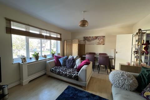 50 Burrow Road, Chigwell, IG7 4HE