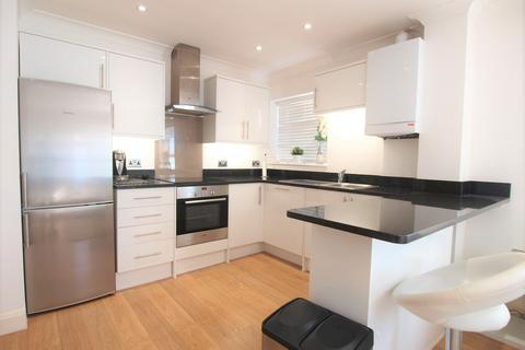 2 bedroom flat to rent, East Barnet Road, Barnet, EN4