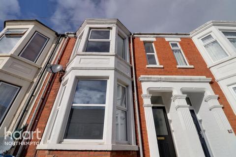 2 bedroom apartment to rent, Balmoral Road, Northampton