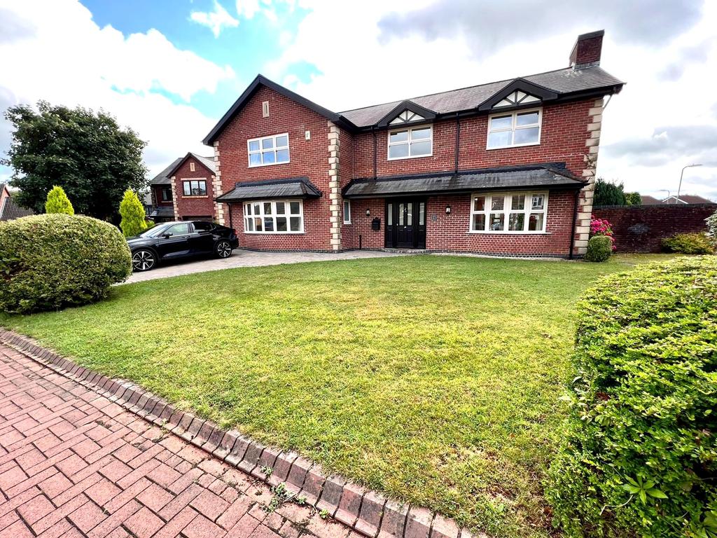 Hazel Tree Court, Bryncoch, Neath... 4 bed detached house £1,750 pcm