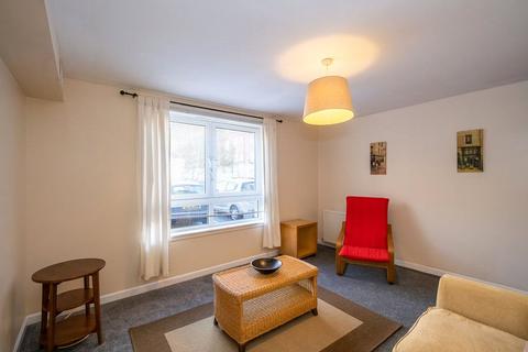 2 bedroom flat to rent, Cadiz Street, Edinburgh, EH6
