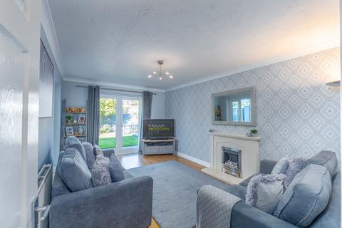 4 bedroom detached house for sale - Foreman Way, Crowland, PE6