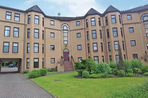 3 bedroom flat to rent, Hughenden Gardens, Flat B, Hyndland, Glasgow, G12 9XZ