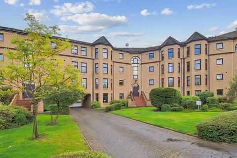 3 bedroom flat to rent, Hughenden Gardens, Flat B, Hyndland, Glasgow, G12 9XZ