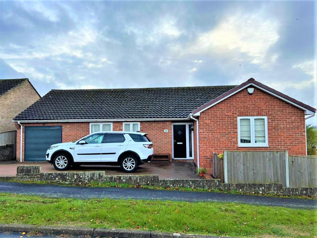 Bungalow, Oliver's Battery, Winchester 3 bed bungalow £2,650 pcm (£