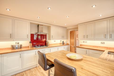 39 Brighton Road, Patchway, Bristol, BS34 5EL