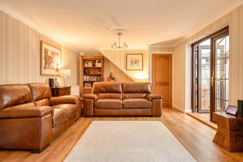 39 Brighton Road, Patchway, Bristol, BS34 5EL