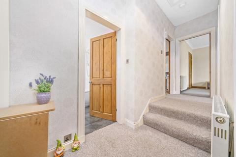 90 Croftside Avenue, Glasgow, G44 5NE