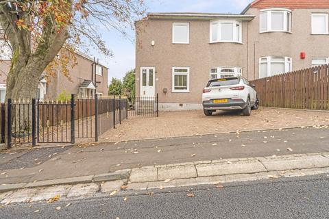 90 Croftside Avenue, Glasgow, G44 5NE
